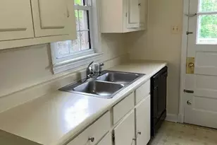 220 Blandford St, Rockville, MD 20850 - Photo 9