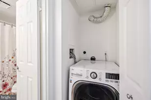 10101 Grosvenor Pl, Rockville, MD 20852 - Photo 25