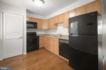 8908 Battery Place #5, Bethesda, MD 20814 - Photo 9