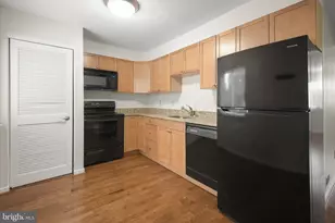8908 Battery Pl, Bethesda, MD 20814 - Photo 9
