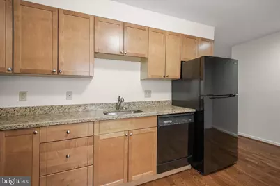 8908 Battery Place #5, Bethesda, MD 20814 - Photo 11