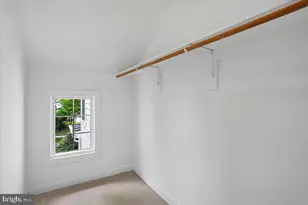 311 Watkins Cir, Rockville, MD 20850 - Photo 51