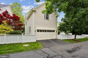 311 Watkins Cir, Rockville, MD 20850 - Photo 87