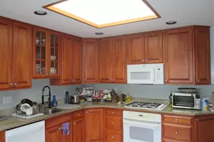 14 Cherbourg Ct, Potomac, MD 20854 - Photo 7