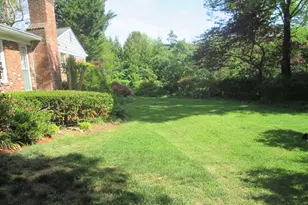 14 Cherbourg Ct, Potomac, MD 20854 - Photo 39
