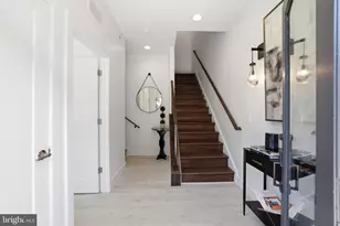 3913 Cranes Bill Ct, Rockville, MD 20852 - Photo 5