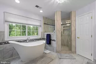 20016 Belle Chase Dr, Gaithersburg, MD 20882 - Photo 43