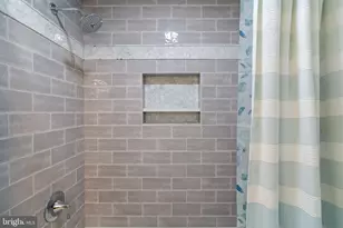 20016 Belle Chase Dr, Gaithersburg, MD 20882 - Photo 49