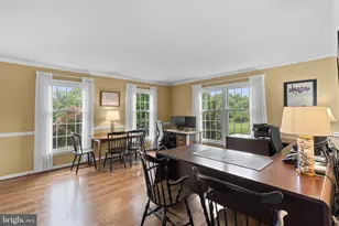 20016 Belle Chase Dr, Gaithersburg, MD 20882 - Photo 33