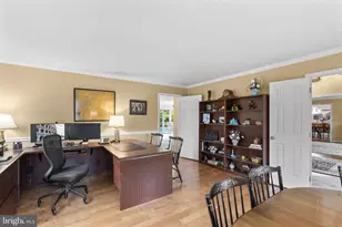 20016 Belle Chase Dr, Gaithersburg, MD 20882 - Photo 33