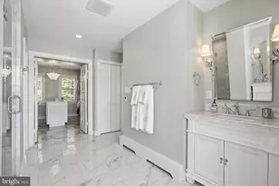 8504 Lynwood Pl, Chevy Chase, MD 20815 - Photo 23