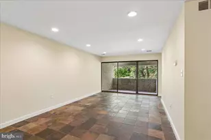 403 Christopher Ave, Gaithersburg, MD 20879 - Photo 9