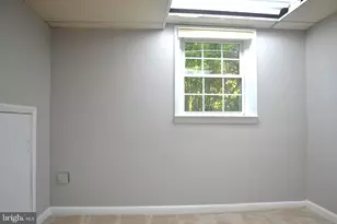1 Ingleside Ct, Rockville, MD 20850 - Photo 21