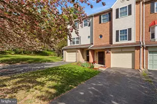 19517 White Saddle Dr, Germantown, MD 20874 - Photo 1