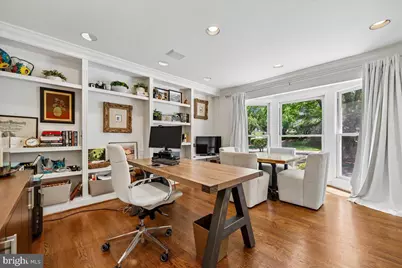 6904 Earlsgate, North Bethesda, MD 20852 - Photo 5