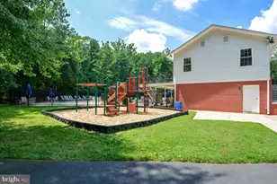 6904 Earlsgate Way, North Bethesda, MD 20852 - Photo 51