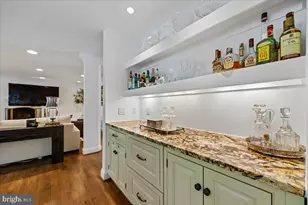 6904 Earlsgate Way, North Bethesda, MD 20852 - Photo 11