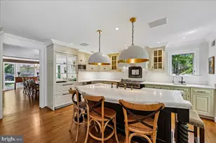 6904 Earlsgate Way, North Bethesda, MD 20852 - Photo 7