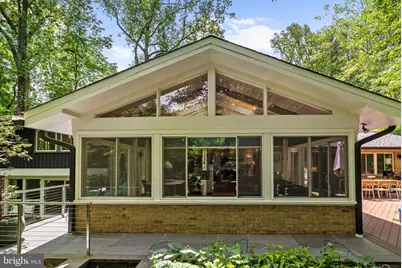 8034 Park Overlook Drive, Bethesda, MD 20817 - Photo 17