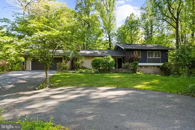 8034 Park Overlook Drive, Bethesda, MD 20817 - Photo 1