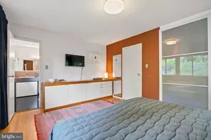 8034 Park Overlook Dr, Bethesda, MD 20817 - Photo 57