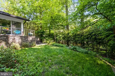 8034 Park Overlook Drive, Bethesda, MD 20817 - Photo 9