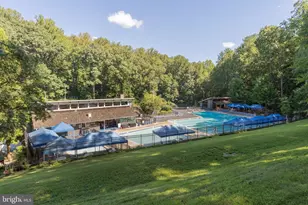 8034 Park Overlook Dr, Bethesda, MD 20817 - Photo 75