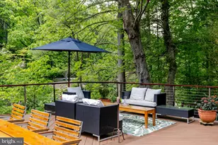8034 Park Overlook Dr, Bethesda, MD 20817 - Photo 47
