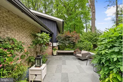 8034 Park Overlook Drive, Bethesda, MD 20817 - Photo 21