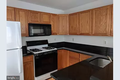 109 Timberbrook Lane #201, Gaithersburg, MD 20878 - Photo 5