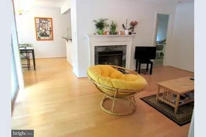109 Timberbrook Lane #201, Gaithersburg, MD 20878 - Photo 3