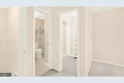5715 Chapman Mill Drive #310, North Bethesda, MD 20852 - Photo 9
