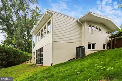 3301 Shirley Ln, Chevy Chase, MD 20815 - Photo 43