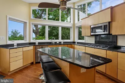 3301 Shirley Ln, Chevy Chase, MD 20815 - Photo 13