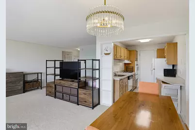 10201 Grosvenor Place #1412, Rockville, MD 20852 - Photo 5