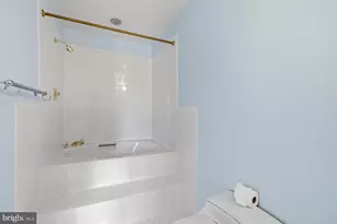 14008 Crossland Ln, North Potomac, MD 20878 - Photo 61
