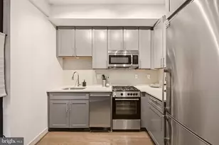 1320 Fenwick Ln, Silver Spring, MD 20910 - Photo 7
