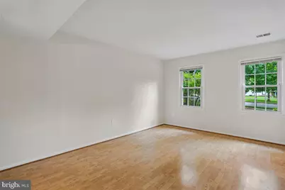 238 Watts Branch Parkway, Rockville, MD 20850 - Photo 5