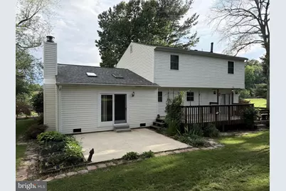9105 Bramble Bush Court, Gaithersburg, MD 20879 - Photo 3