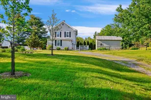 22165 Big Woods Rd, Dickerson, MD 20842 - Photo 27