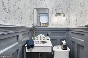 3908 Oliver St, Chevy Chase, MD 20815 - Photo 23