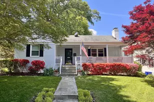 5803 Cleves Ln, Bethesda, MD 20816 - Photo 1