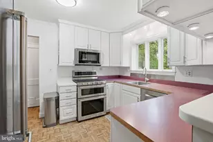 5803 Cleves Ln, Bethesda, MD 20816 - Photo 11