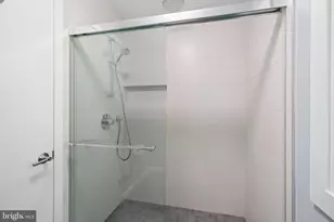 6825 Capri Pl, Bethesda, MD 20817 - Photo 29