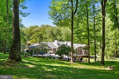 6825 Capri Place, Bethesda, MD 20817 - Photo 3