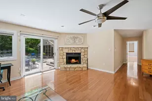 6825 Capri Pl, Bethesda, MD 20817 - Photo 21