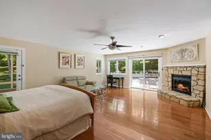 6825 Capri Pl, Bethesda, MD 20817 - Photo 19