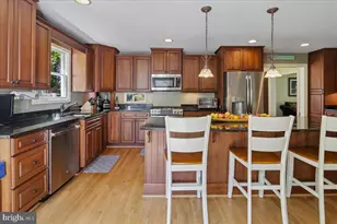 9 Kings Valley Ct, Damascus, MD 20872 - Photo 9