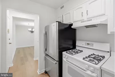 10320 Westlake Drive #E-302, Bethesda, MD 20817 - Photo 7