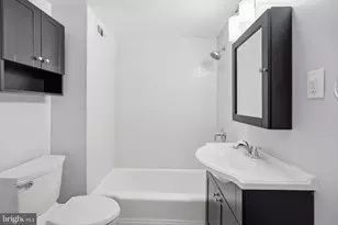 10320 Westlake Dr, Bethesda, MD 20817 - Photo 13